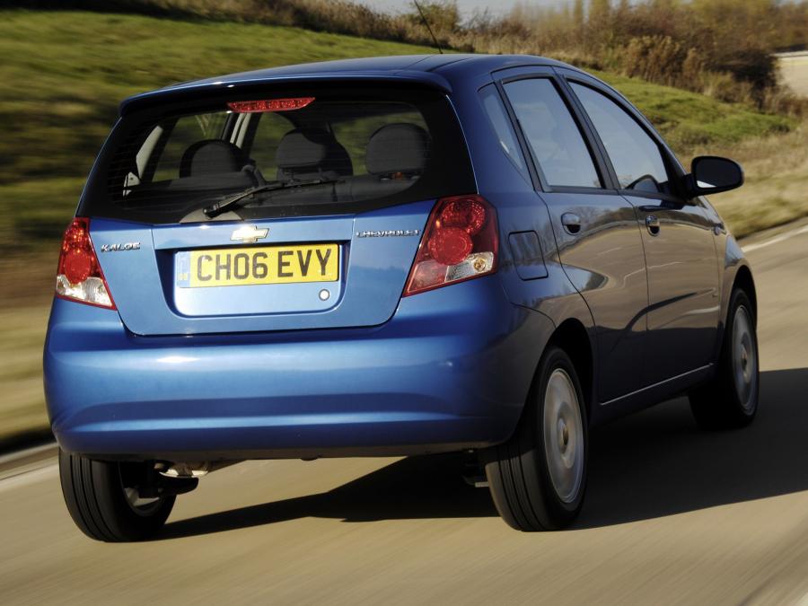 Chevrolet Kalos 5-Door 2003 года  (UK) (фото 8 из 16)